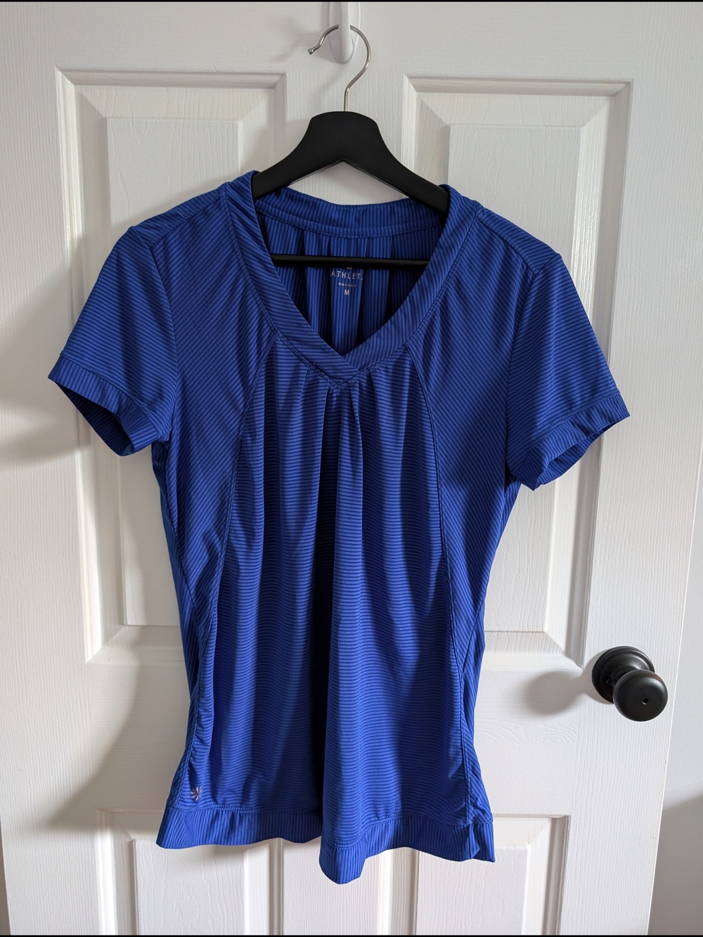Athleta Women's Blue Short-Sleeve V-Neck Active Top Size Medium